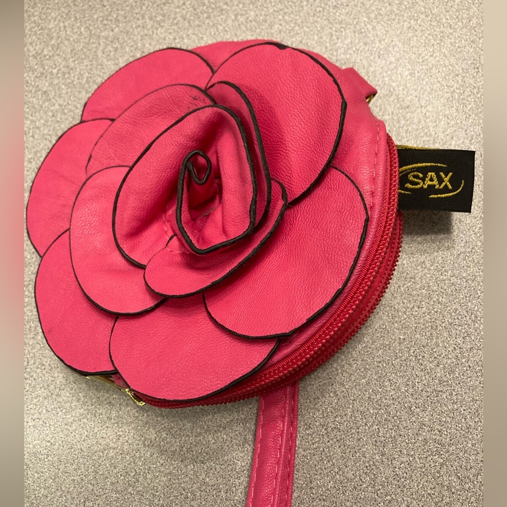 Sax Bags Rose Wristlet